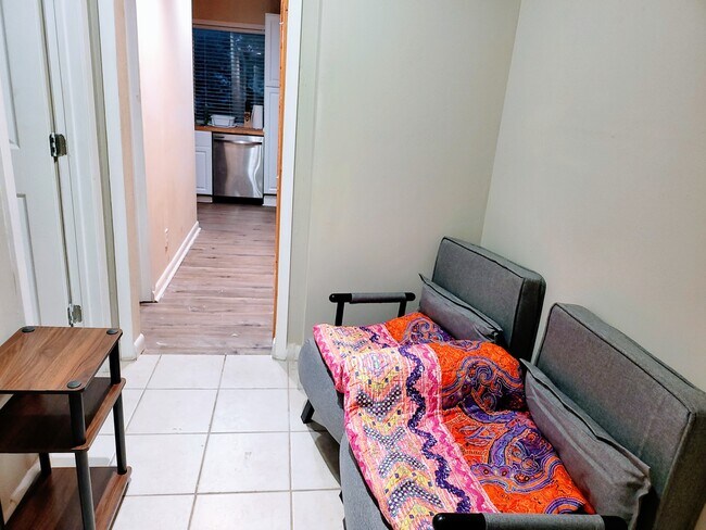 Foto del edificio - Woodland Village B