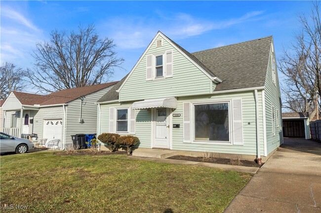 Foto del edificio - 18804 Rockland Ave