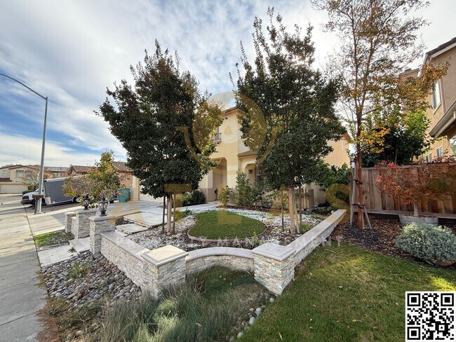 Foto del edificio - 55 Castellina Cir