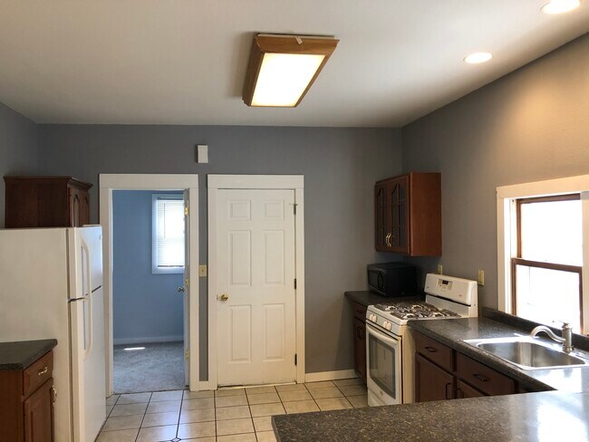 kitchen - 1316 S 73rd St