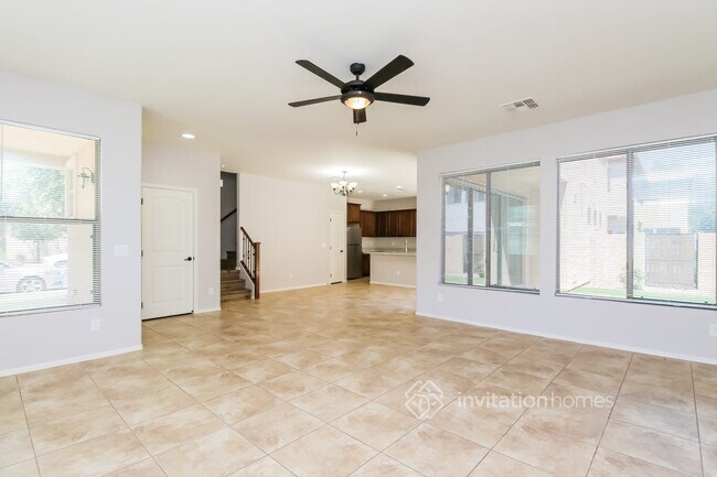 Building Photo - 3508 S Bluejay Dr