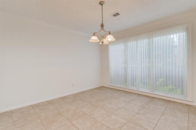 Foto del edificio - 1046 Dominion Dr