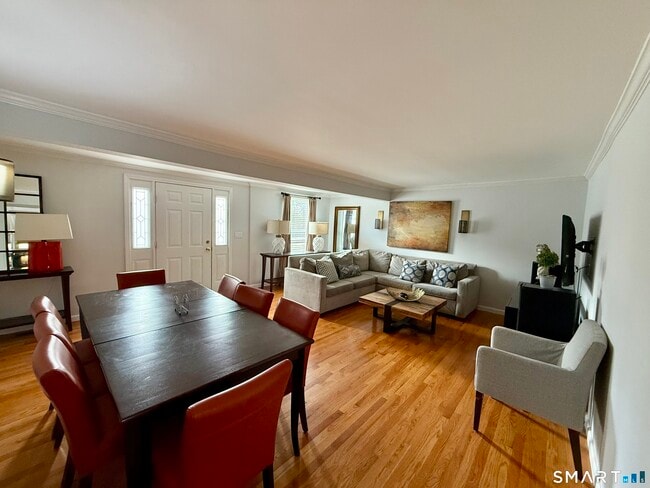 Foto del edificio - 65 Terrace Ave