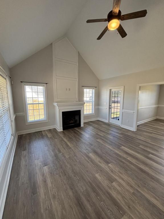 Foto del edificio - 531 Arden Ridge Dr