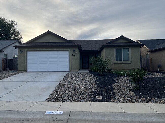 Building Photo - 4321 Paulson Ln