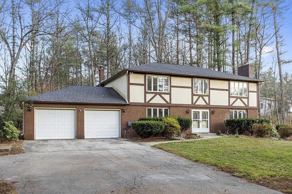 17 Jefferson Dr, Londonderry, NH 03053 House for Rent in Londonderry