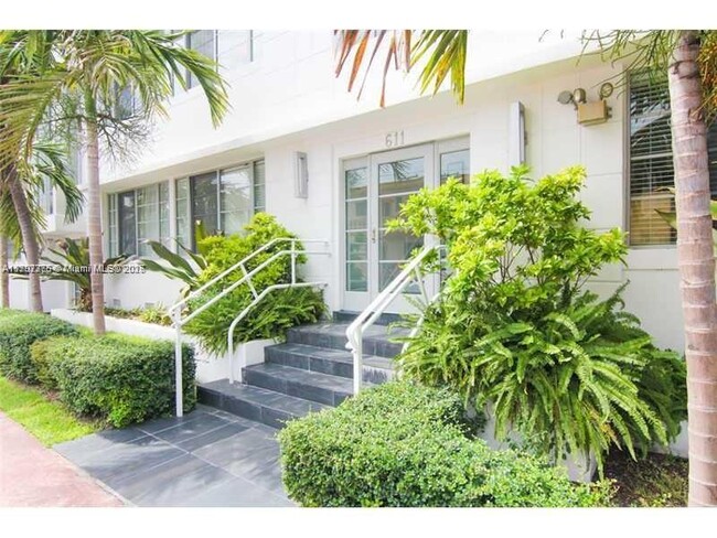 Foto del edificio - 611 11th St