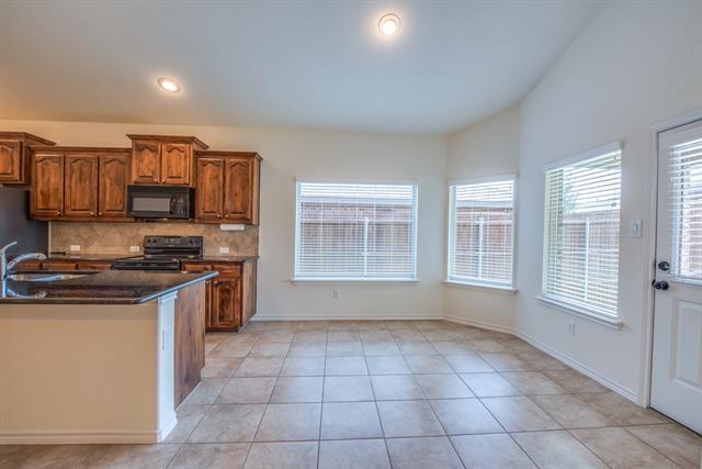 Building Photo - 1225 Glen Ct