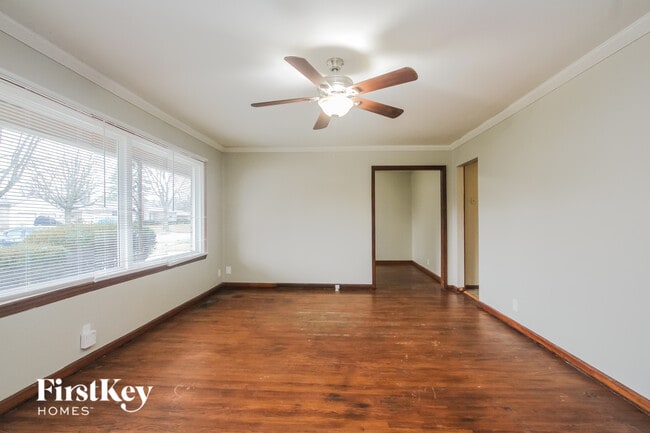 Foto del edificio - 311 N Boehning St