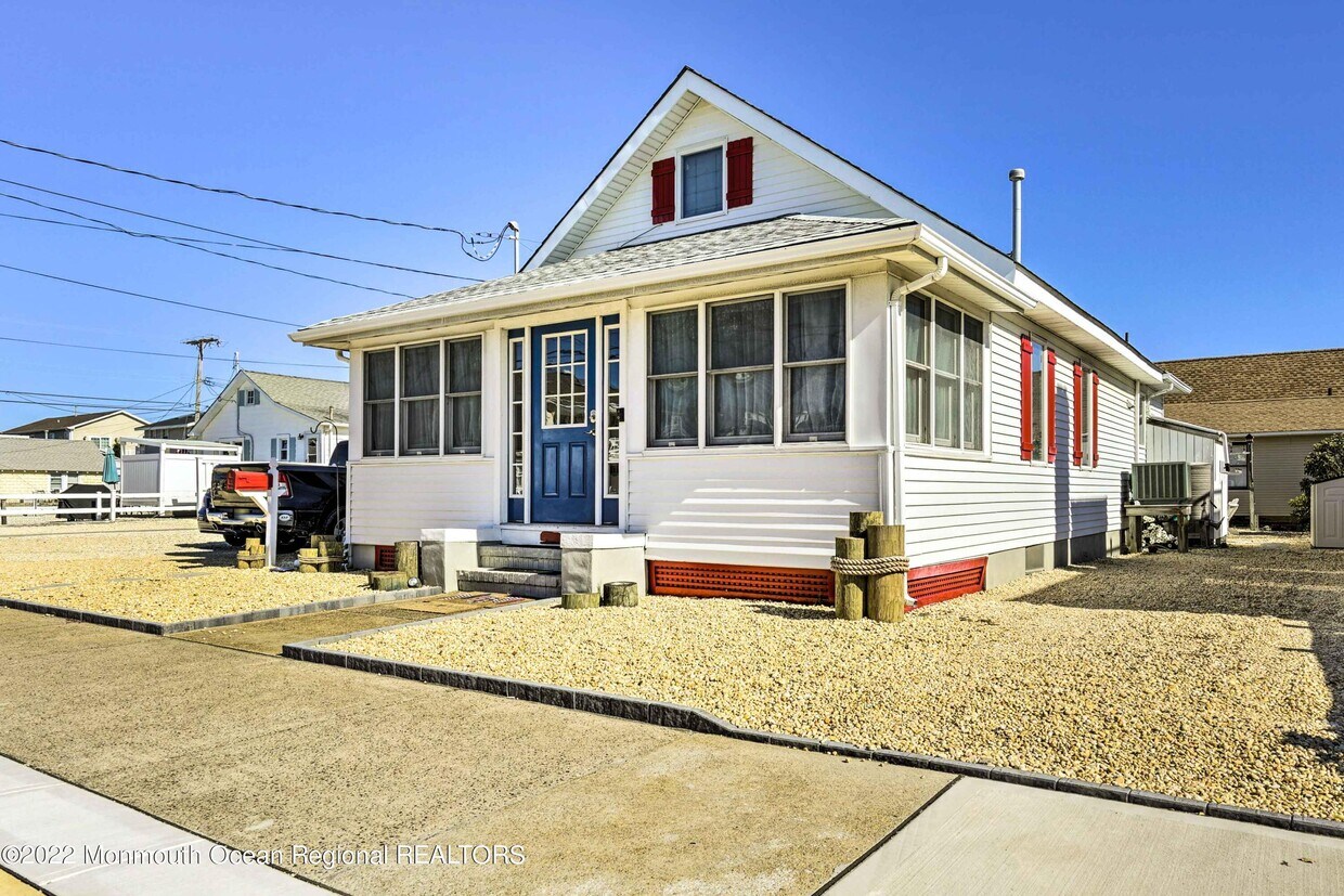 1404 Boulevard, Seaside Park, NJ 08752 House Rental in Seaside Park