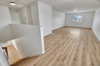 Building Photo - 4423 Garden Ridge Ct