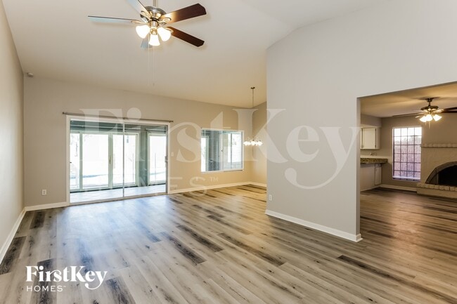 Foto del edificio - 10632 N 39th Ave