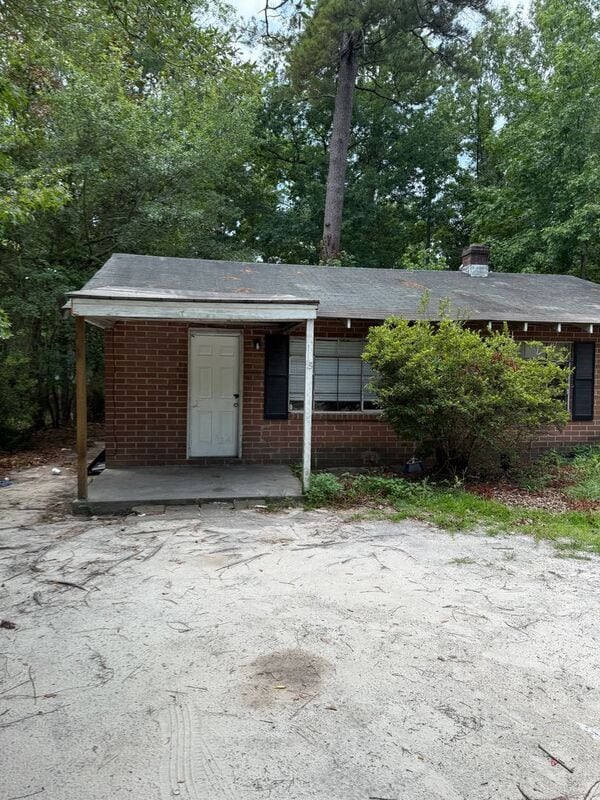 Building Photo - 18 Carrol Dr