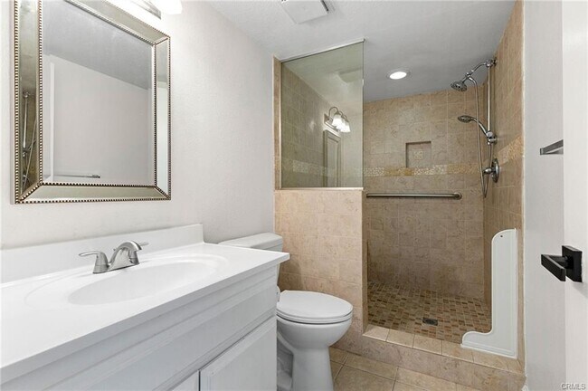 Foto del edificio - 18282 Fieldbury Ln