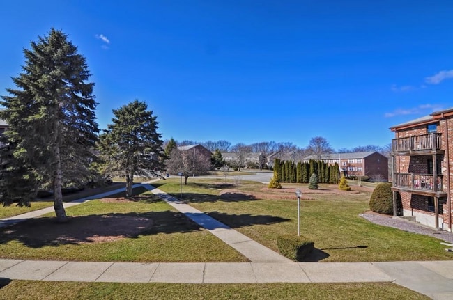 Building Photo - 14C Mayberry Dr