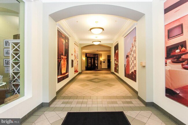 Foto del edificio - 38 Maryland Ave