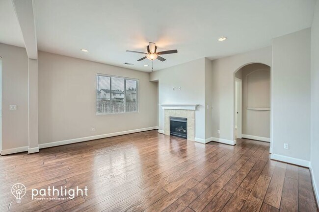 Foto del edificio - 2130 186th St Ct E