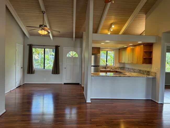 Building Photo - 76-6125 Royal Poinciana Way