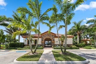 Building Photo - 5309 Santa Maria Ave