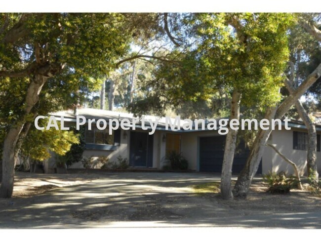 Building Photo - 3 Bedroom Pebble Beach Home