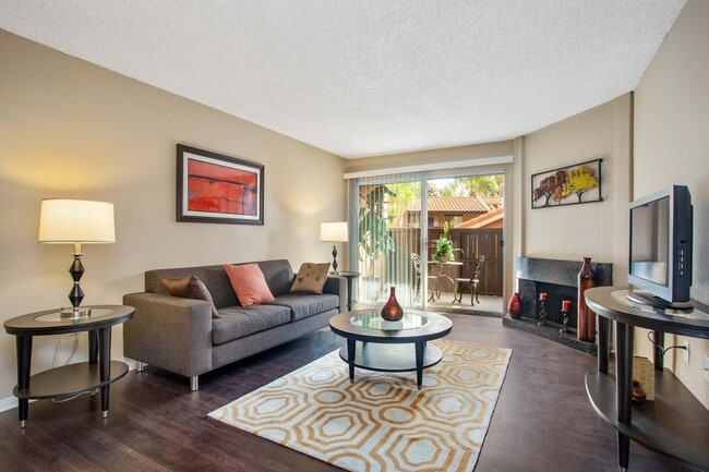 One Bedroom Living Room - Shadow Ridge Apartments