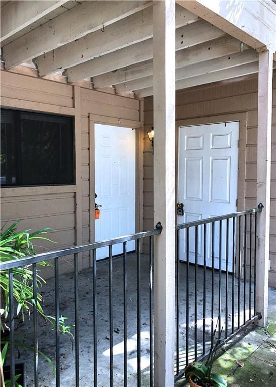 Building Photo - 7001 Oak Meadow Cir