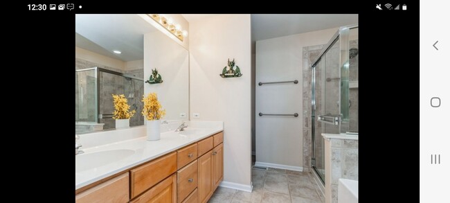 Building Photo - 922 Havenshire Ct