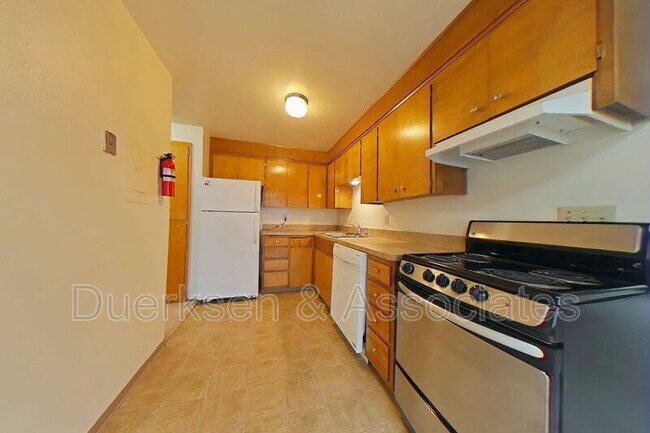 Foto del edificio - 680 SW Washington Ave