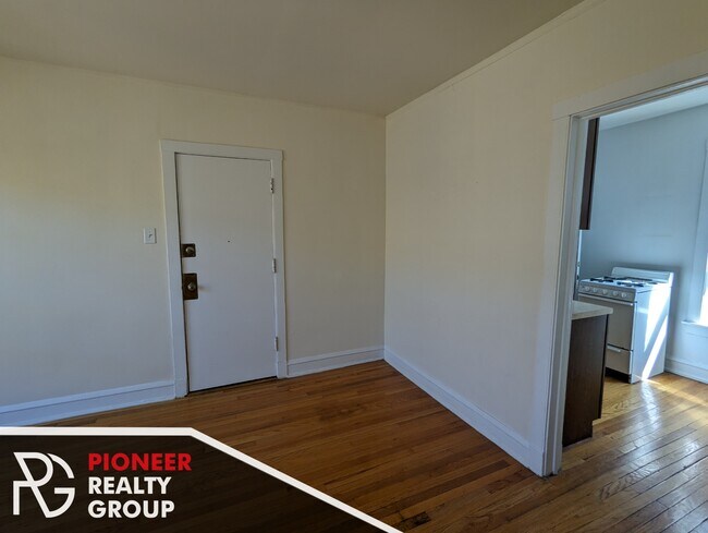 Foto del edificio - 2651 N Spaulding Ave