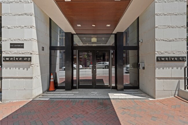 Building Photo - 1209 N Charles St