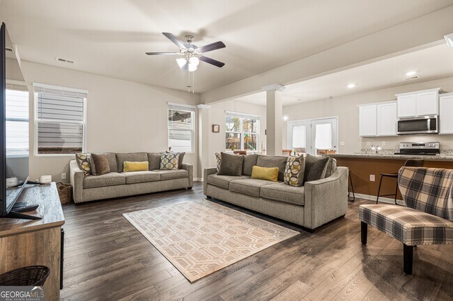 Foto del edificio - 92 Rainy Ct