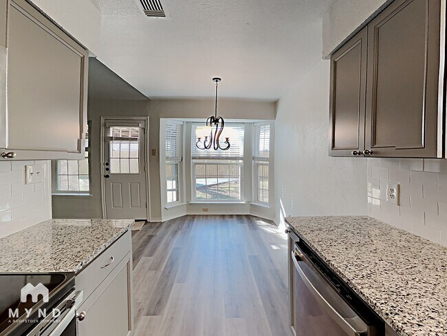 Foto del edificio - 7305 Leyland Pl