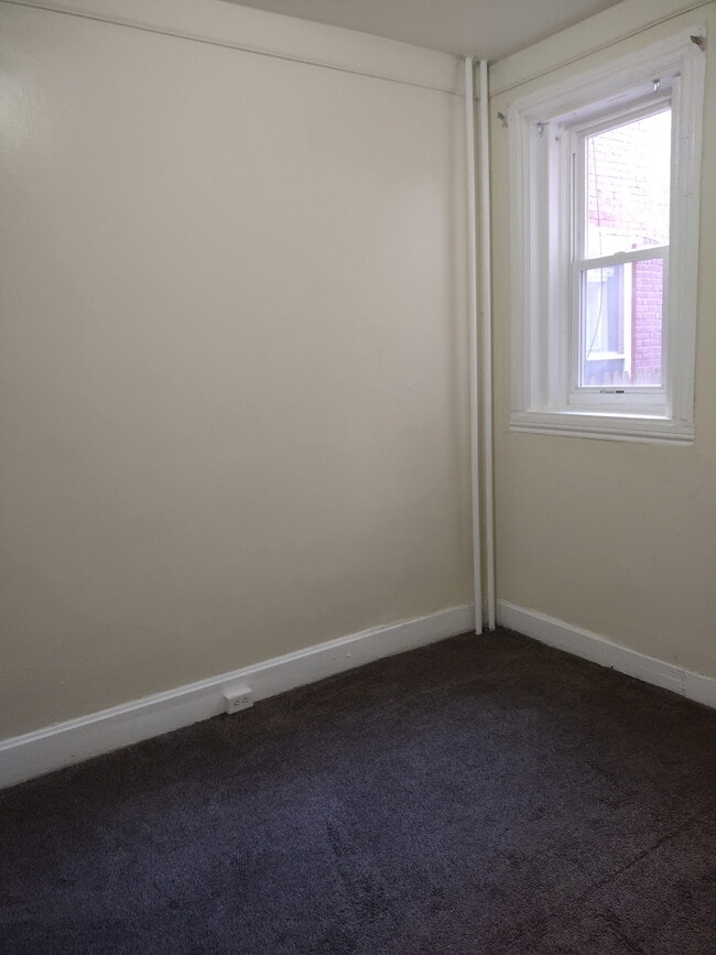 Segundo dormitorio - 1607 Derry St