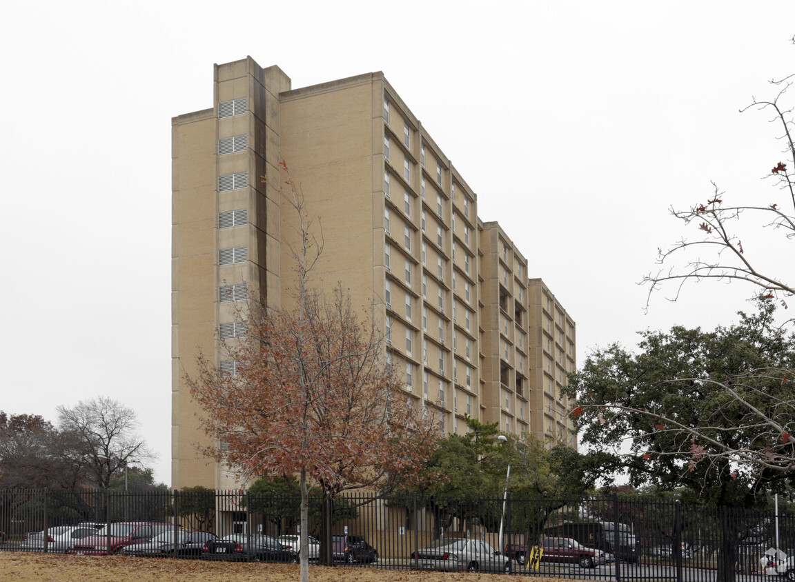 Foto del edificio - Cliff Manor Apartments