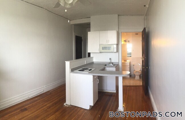Building Photo - 91 Westland Ave