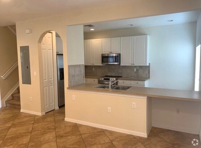 Building Photo - 101 Lake Monterey Cir