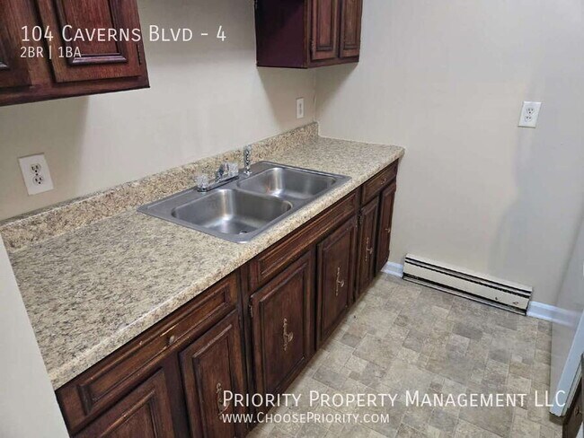 Foto del edificio - 104 Caverns Blvd