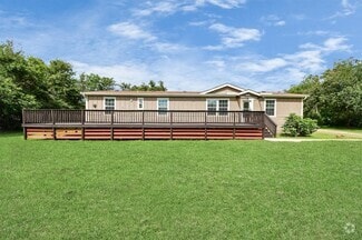 Building Photo - 4000 Mustang Rd