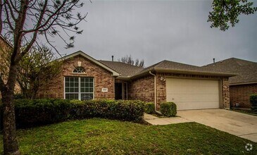 Building Photo - 8960 Riscky Trl