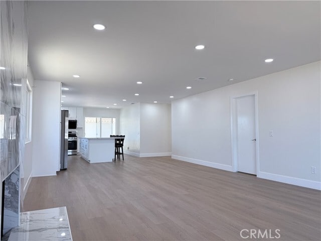 Building Photo - 12650 Cypress Ave