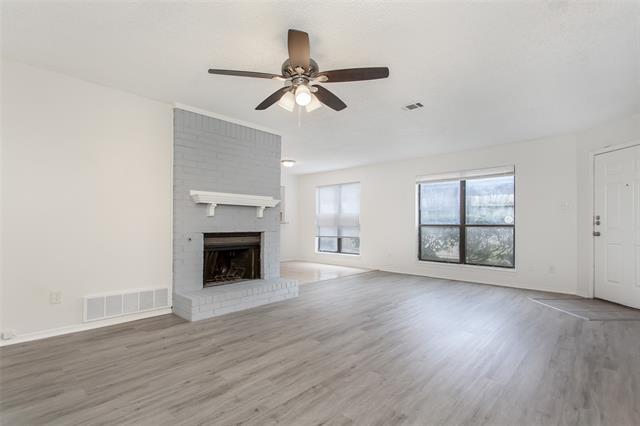 Foto del edificio - 1242 Misty Ln