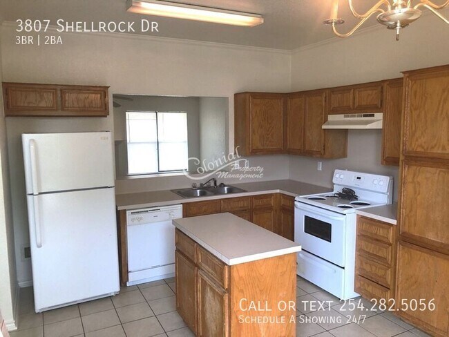 Building Photo - 3807 Shellrock Dr