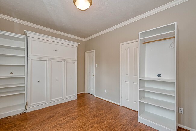 Foto del edificio - 3415 Brinton Trails Ln