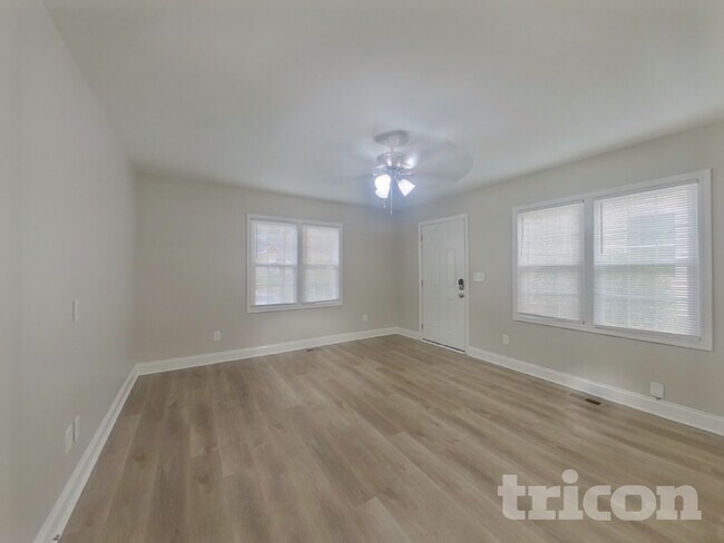 Foto del edificio - 717 West Blvd