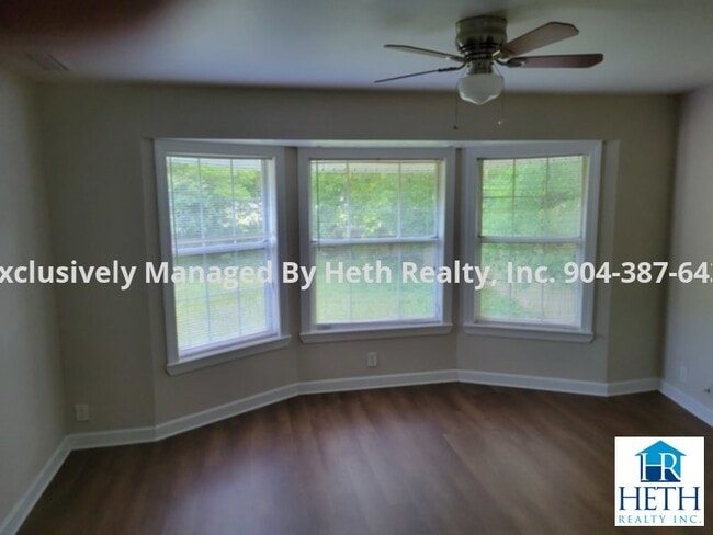 Building Photo - Nice 4 Bedroom Home for Rent
