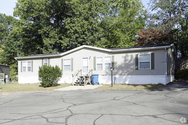 Building Photo - Avenue A Mobile Home Park