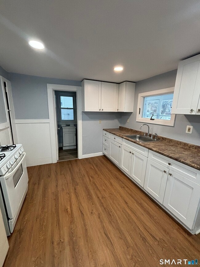 Foto del edificio - 126 Main St