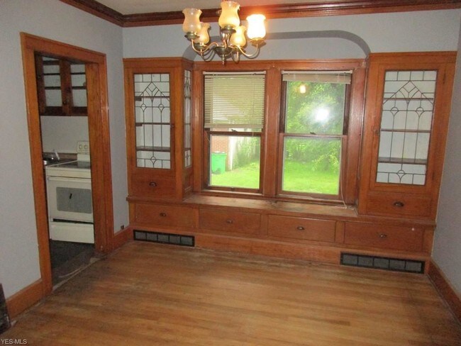 Foto del edificio - 4689 Rockwood Rd