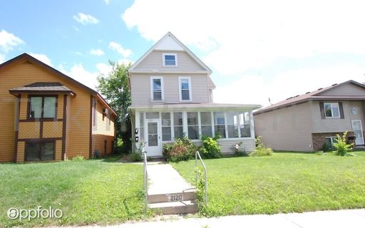 Primary Photo - 2120 Sheridan Ave N
