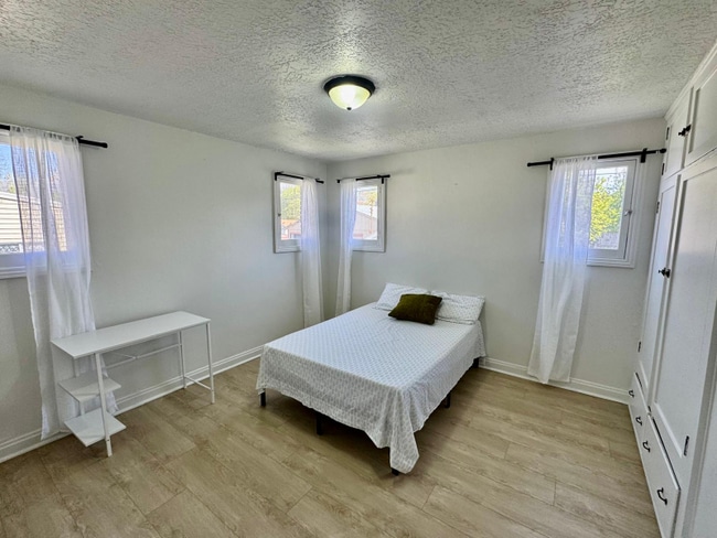 Photo - 440 E Garfield Ave Townhome